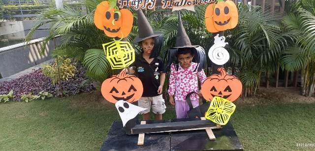 Halloween Craft Activity